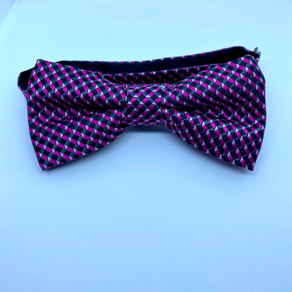 Billy London Adjustable Bow Tie